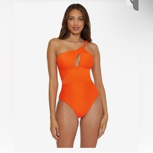 Becca Catalonia Textured One Piece - size small NWT